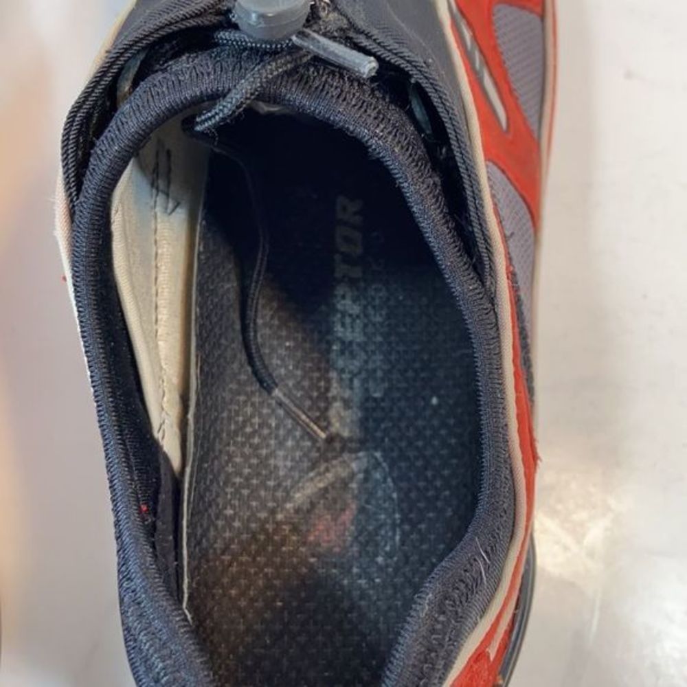 Ecco women's receptor red suede zip up front sneaker casual shoe size 8 - Picture 5 of 8